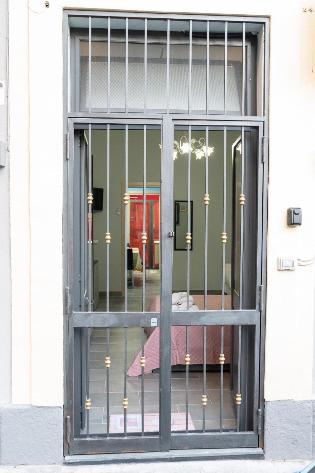 קטאניה Queen'S Apartament מראה חיצוני תמונה